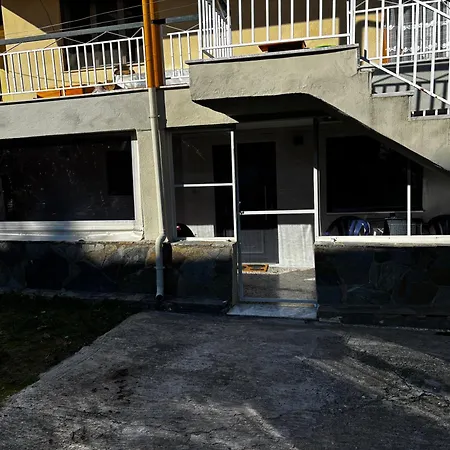 Evy's House Апартаменты *
